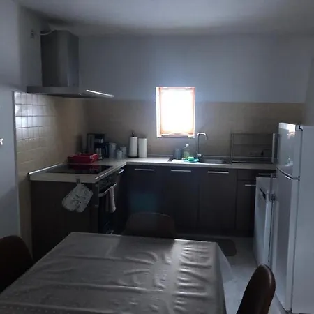 Apartment Top Apartment